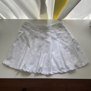 White tennis skirt, mini skirt, Faded Rose, size Large